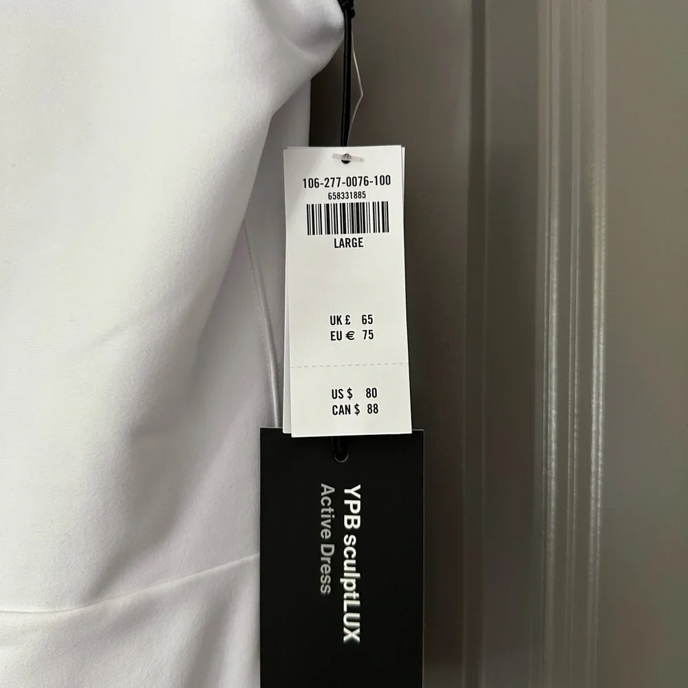 Abercrombie & Fitch YPB sculptLUX active dress - Picture 2 of 4